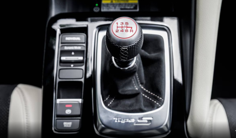 
								Honda Integra full									